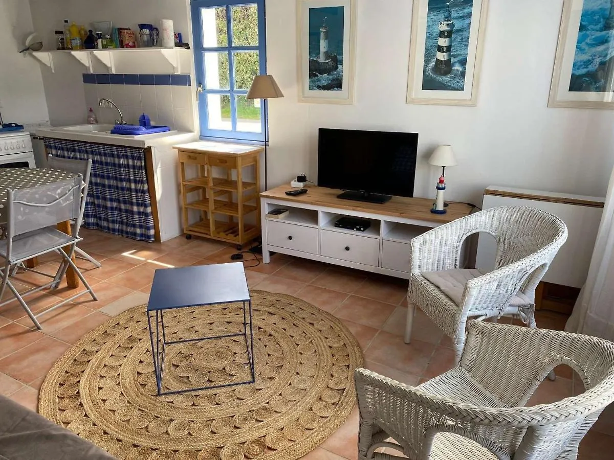 Hébergement de vacances Maison Locmaria, 2 pièces, 4 personnes - FR-1-418-163